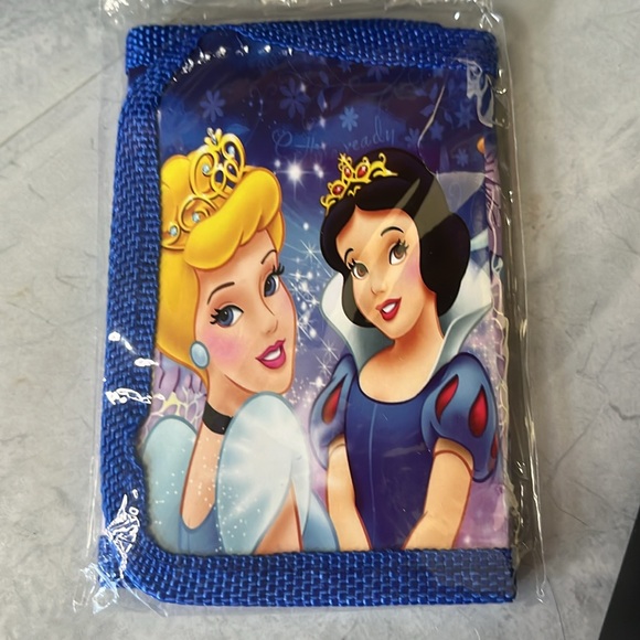 Disney +Baublebar Bundle authentic Disney Backpack & bag Necklace Wallet Pez - Picture 6 of 17